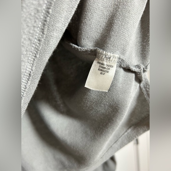 Crop Fleece Super Low V Neck Sweater, Victoria’s Secret Pink Sweater - Picture 4 of 9